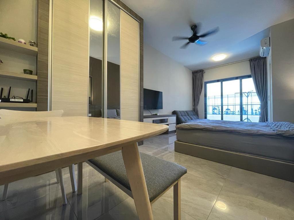 Imperio.Res - Near To Jonker & Mall - Pool View Malacca エクステリア 写真